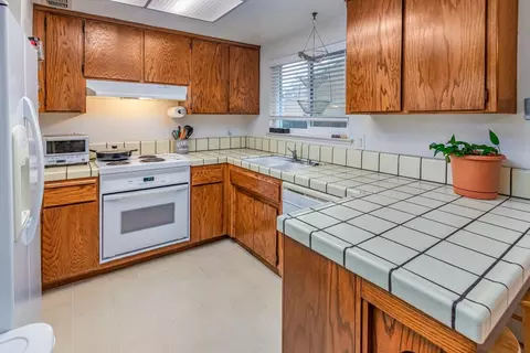 Kitchen - 4038 Grover Ct #4, Carmichael, CA 95608 photo 1 of 1