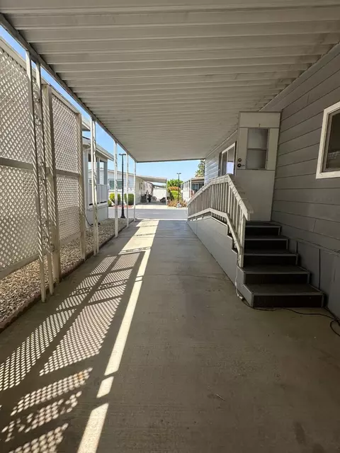 3808 Maui Ter, Modesto, CA 95351 photo 16