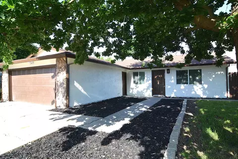 7755 Lytle St, Sacramento, CA 95832