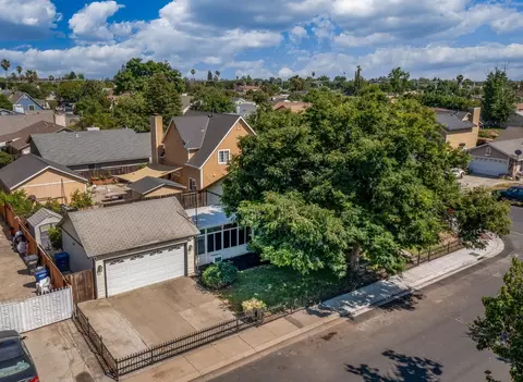 1828 Chesapeake Ave, Modesto, CA 95358 photo 4