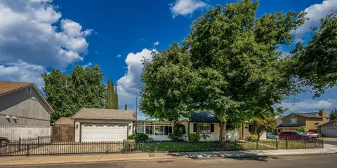 1828 Chesapeake Ave, Modesto, CA 95358 photo 1