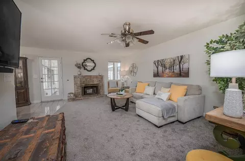 1828 Chesapeake Ave, Modesto, CA 95358 photo 11