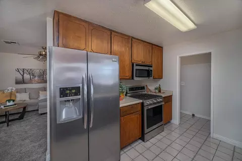 1828 Chesapeake Ave, Modesto, CA 95358 photo 18