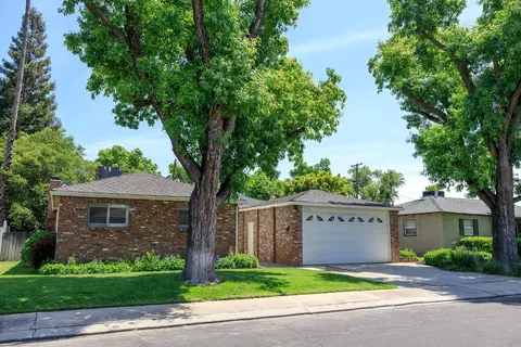 2102 Winning Ave, Modesto, CA 95350 photo 1