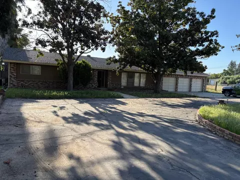 698 Wellsford Rd, Modesto, CA 95357 photo 1