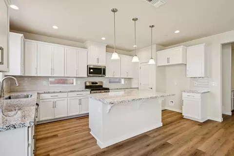 3950 Aura Way, Rancho Cordova, CA 95742