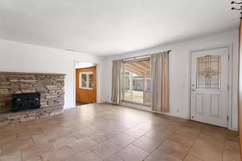 Living - 4324 East Ave, Corning, CA 96021 photo 1 of 5