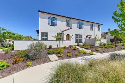 3001 Rhapsody Dr, Roseville, CA 95747