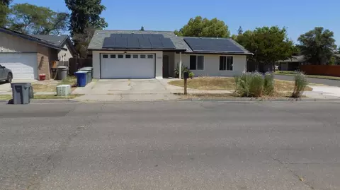 3320 Cherokee Ave, Merced, CA 95340 photo 1