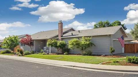 2235 Starr Dr, Lodi, CA 95242 photo 4