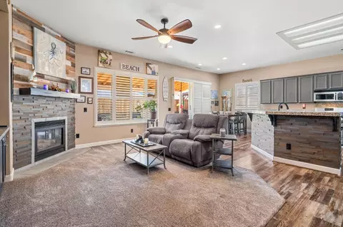 4328 Peninsula Dr, Modesto, CA 95356 photo 7