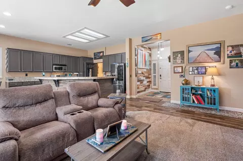 4328 Peninsula Dr, Modesto, CA 95356 photo 8