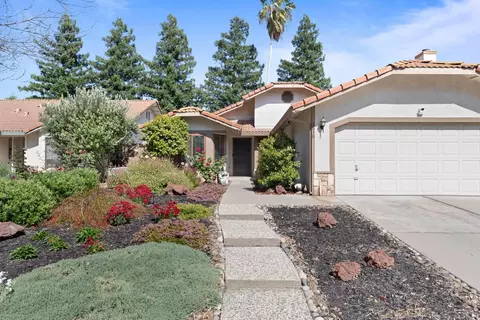 1616 Bergen Dr, Modesto, CA 95350 photo 3