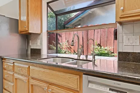 1616 Bergen Dr, Modesto, CA 95350 photo 12