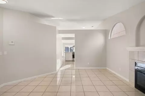 Living - 1804 Brahms Way, Modesto, CA 95358 photo 2 of 6