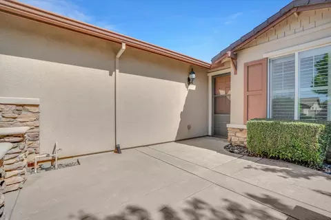 2342 Shadow Berry Dr, Manteca, CA 95336 photo 3
