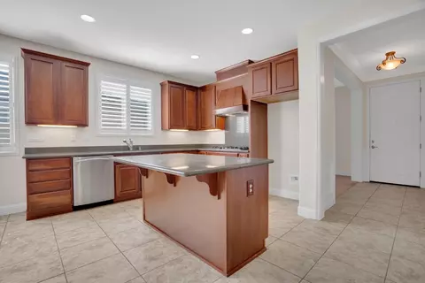 2342 Shadow Berry Dr, Manteca, CA 95336 photo 8