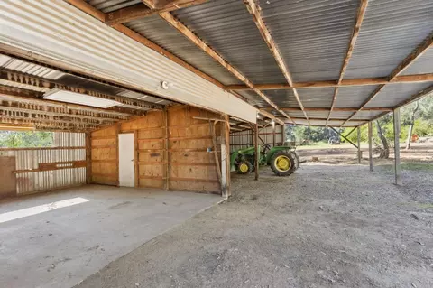 Exterior - 8300 16th St, Elverta, CA 95626 photo 30 of 50