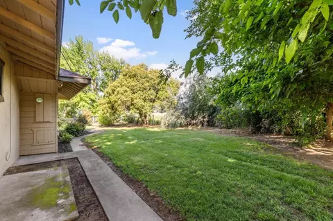 Exterior - 8300 16th St, Elverta, CA 95626 photo 14 of 50