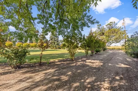 Exterior - 8300 16th St, Elverta, CA 95626 photo 18 of 50