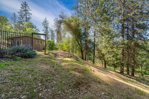 10500 Pekolee Dr, Grass Valley, CA 95949 photo 37