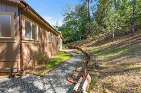 10500 Pekolee Dr, Grass Valley, CA 95949 photo 27