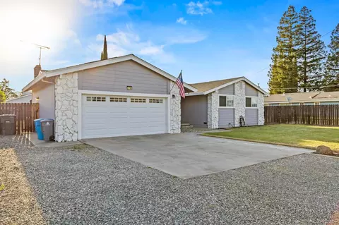 2780 Oak St, Sutter, CA 95982 photo 2