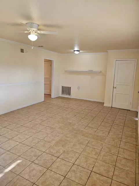 Living - 901 Whittier Ave, Modesto, CA 95350 photo 2 of 2