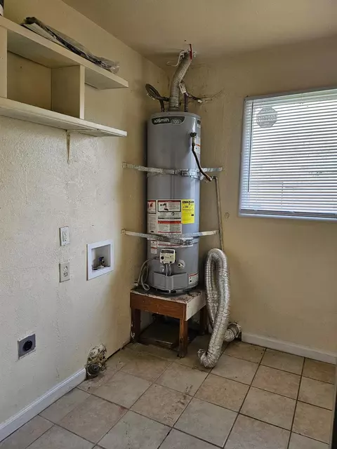 Other - 901 Whittier Ave, Modesto, CA 95350 photo 5 of 8
