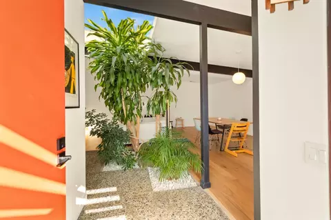Entry Way - 4131 Scranton Cir, Carmichael, CA 95608 photo 1 of 6