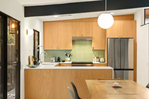 Kitchen - 4131 Scranton Cir, Carmichael, CA 95608 photo 7 of 8