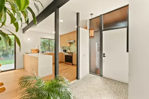 Entry Way - 4131 Scranton Cir, Carmichael, CA 95608 photo 4 of 6