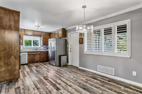 1304 Nelda Way, Modesto, CA 95355 photo 7