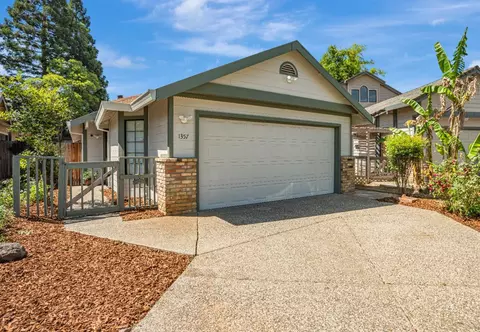 1357 Hidalgo Cir, Roseville, CA 95747