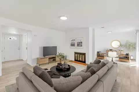 Living - 5418 Canfield Ave, Carmichael, CA 95608 photo 1 of 14