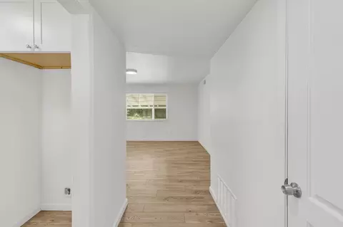 Entry Way - 5418 Canfield Ave, Carmichael, CA 95608 photo 1 of 5