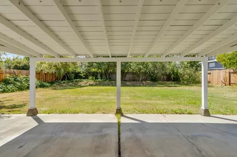Exterior - 5418 Canfield Ave, Carmichael, CA 95608 photo 5 of 8