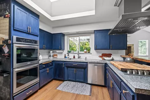 Kitchen - 2405 No Walk Rd, Placerville, CA 95667 photo 3 of 4