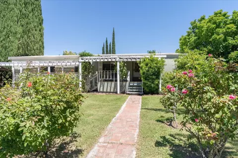 556 D St, Biggs, CA 95917 photo 1