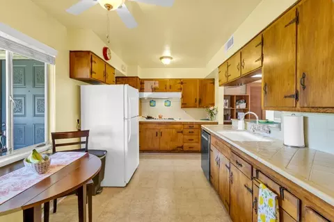 4724 Thor Way, Carmichael, CA 95608 photo 16