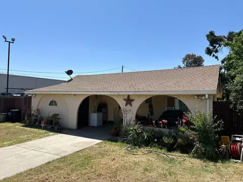 1717 Midway Ave, Modesto, CA 95358 photo 4
