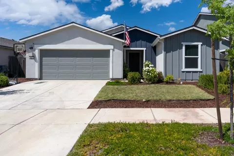 Exterior - 627 Suzanne Dr, Merced, CA 95348 photo 5 of 18