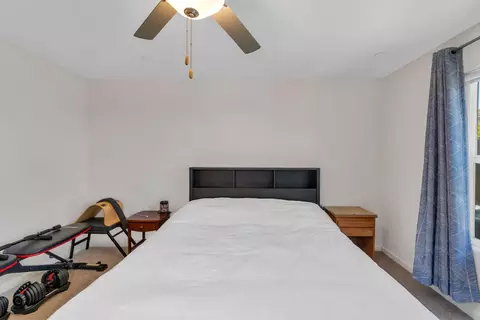 Bedroom - 627 Suzanne Dr, Merced, CA 95348 photo 3 of 5