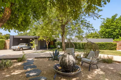Exterior - 5301 Valhalla Dr, Carmichael, CA 95608 photo 3 of 34