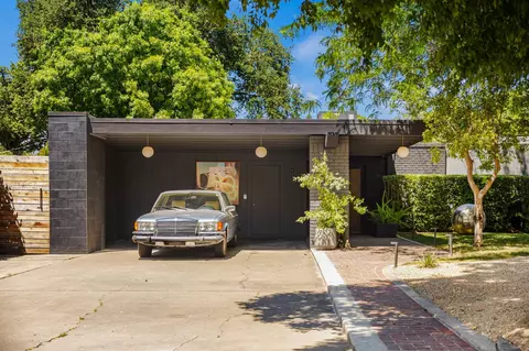 Exterior - 5301 Valhalla Dr, Carmichael, CA 95608 photo 2 of 34