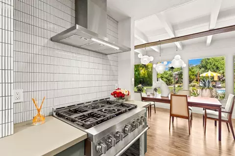 Kitchen - 5301 Valhalla Dr, Carmichael, CA 95608 photo 6 of 6