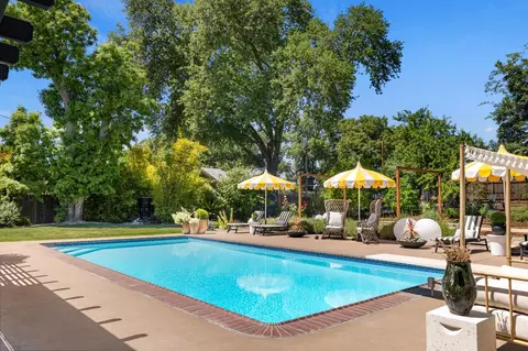 Exterior - 5301 Valhalla Dr, Carmichael, CA 95608 photo 25 of 34