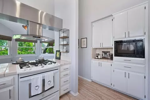 2718 Concord Ave, Davis, CA 95618 photo 8