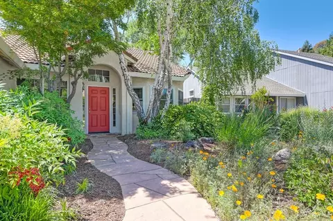 2718 Concord Ave, Davis, CA 95618 photo 2