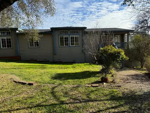 2401 Indian Rock Rd, Cool, CA 95614 photo 1